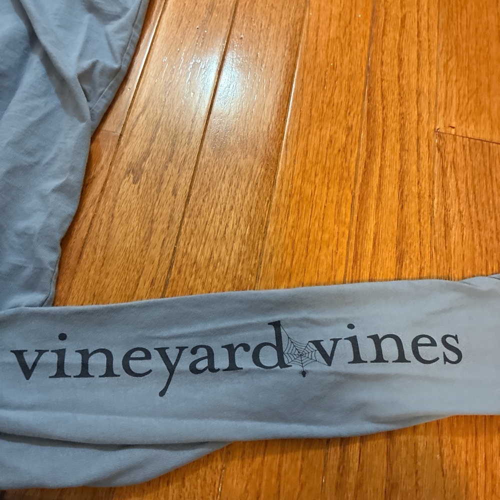 Vineyard Vines Gray Halloween Whale Tee - Picture 6 of 6